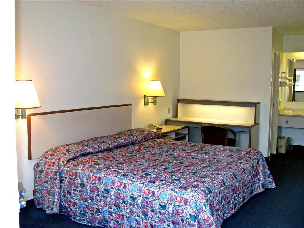 Days Inn By Wyndham Cincinnati I-71 Silverton 객실 사진